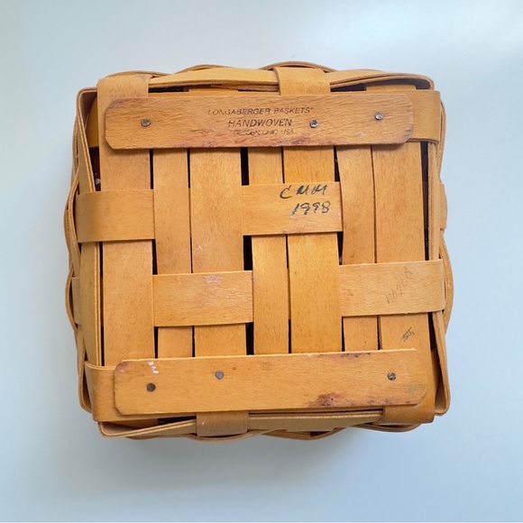 Longaberger small basket 1998 - Picture 6 of 9
